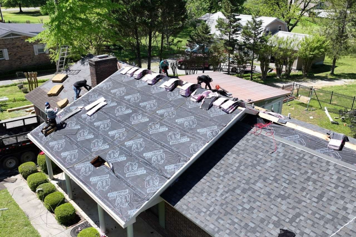 Local Knowledge Sets Roofers Apart